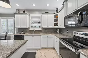 2415 Westmont Dr, Royal Palm Beach, FL 33411 - Photo 17