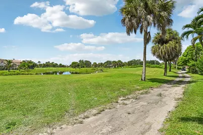 2415 Westmont Drive, Royal Palm Beach, FL 33411 - Photo 51