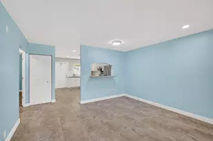 9484 Sun Ct, Palm Beach Gardens, FL 33403 - Photo 9