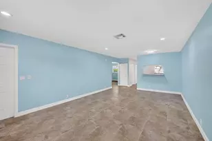 9484 Sun Ct, Palm Beach Gardens, FL 33403 - Photo 7