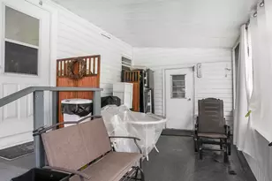 8500 SW 18th Pl, Davie, FL 33324 - Photo 27