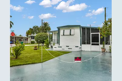 8500 SW 18th Place, Davie, FL 33324 - Photo 29