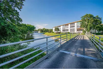 2002 Granada Drive #E1, Coconut Creek, FL 33066 - Photo 5