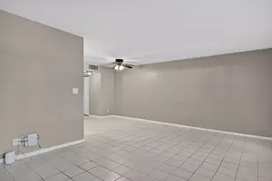 2002 Granada Dr, Coconut Creek, FL 33066 - Photo 7