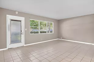2002 Granada Dr, Coconut Creek, FL 33066 - Photo 5