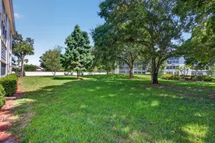 2002 Granada Dr, Coconut Creek, FL 33066 - Photo 29