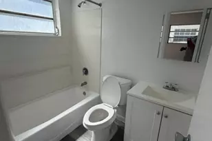 610 NE 1st Ave., Fort Lauderdale, FL 33304 - Photo 5