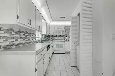 13679 Date Palm Court #B, Delray Beach, FL 33484 - Photo 11