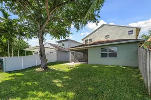 3840 NW 23rd Pl, Coconut Creek, FL 33066 - Photo 5
