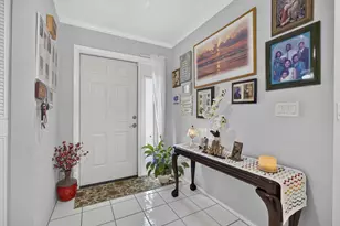 140 Karanda Ct, Royal Palm Beach, FL 33411 - Photo 5