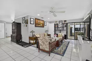 140 Karanda Ct, Royal Palm Beach, FL 33411 - Photo 17