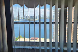 250 174th St, Sunny Isles Beach, FL 33160 - Photo 3