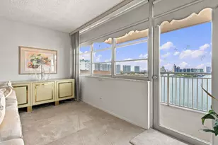 250 174th St, Sunny Isles Beach, FL 33160 - Photo 7
