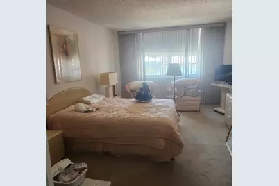 250 174th Street, Sunny Isles Beach, FL 33160 - Photo 9