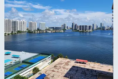 250 174th Street, Sunny Isles Beach, FL 33160 - Photo 1