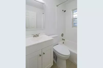 2075 37th Avenue #B, Vero Beach, FL 32960 - Photo 17