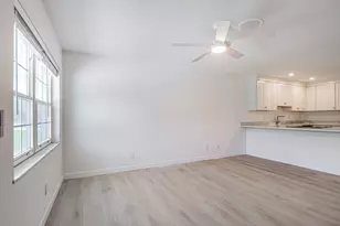 2075 37th Ave, Vero Beach, FL 32960 - Photo 13