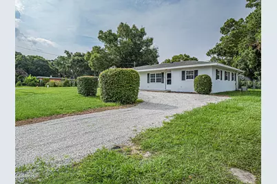 2075 37th Avenue #B, Vero Beach, FL 32960 - Photo 3