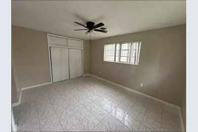 16980 N Miami Avenue, North Miami Beach, FL 33169 - Photo 7