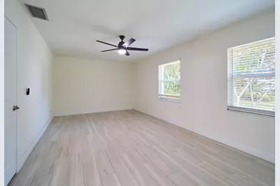 296 SE Wentworth Drive, Stuart, FL 34996 - Photo 31