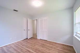 296 SE Wentworth Dr, Stuart, FL 34996 - Photo 25