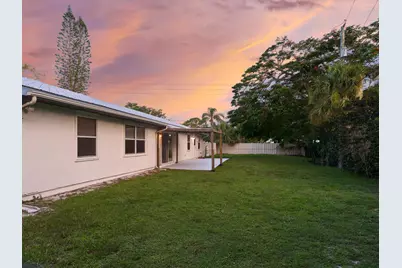 296 SE Wentworth Drive, Stuart, FL 34996 - Photo 43