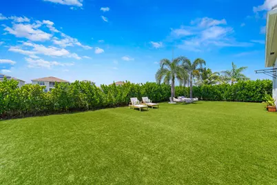 4560 Estates Circle, The Acreage, FL 33470 - Photo 45