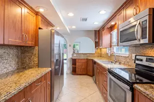 1468 Northampton Terrace, Wellington, FL 33414 - Photo 7