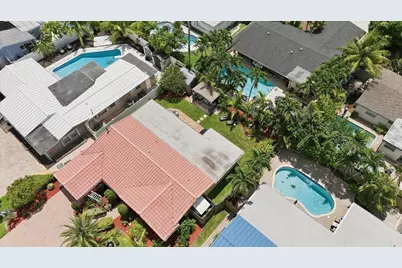 1736 NW 39th Street, Oakland Park, FL 33309 - Photo 43