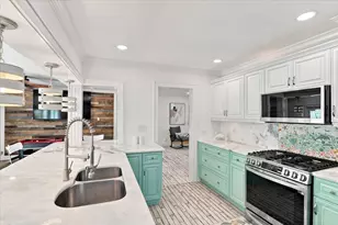 1736 NW 39th St, Oakland Park, FL 33309 - Photo 1