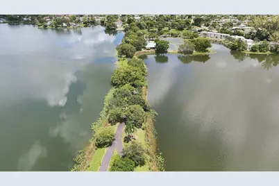 1736 NW 39th Street, Oakland Park, FL 33309 - Photo 53