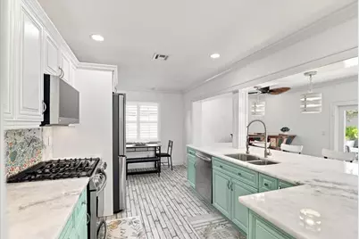 1736 NW 39th Street, Oakland Park, FL 33309 - Photo 11