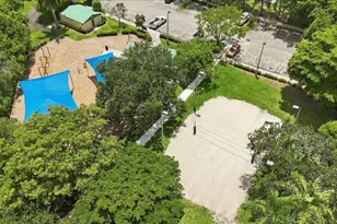 1736 NW 39th St, Oakland Park, FL 33309 - Photo 47