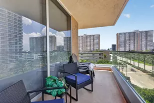 1920 S Ocean Dr, Hallandale Beach, FL 33009 - Photo 27