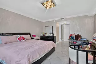 1920 S Ocean Dr, Hallandale Beach, FL 33009 - Photo 17