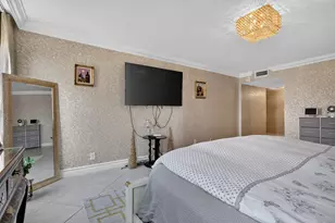 1920 S Ocean Dr, Hallandale Beach, FL 33009 - Photo 11
