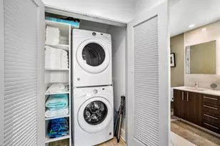 236 SE 5th Ave, Delray Beach, FL 33483 - Photo 11