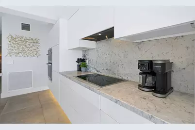 604 N Ocean Boulevard #1B, Pompano Beach, FL 33062 - Photo 13