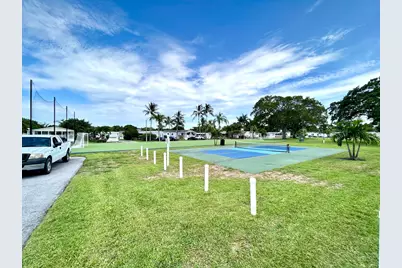 2407 NW 20th Avenue, Boynton Beach, FL 33436 - Photo 19
