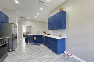 10868 Standing Stone Dr, Wimauma, FL 33598 - Photo 15