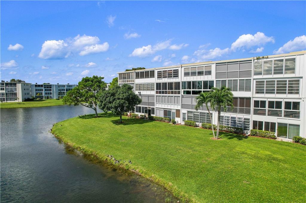 4037 Harwood D - 4037 Harwood D, Deerfield Beach, FL 33442 Luxury Property | Jose Angel Pina