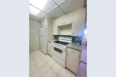 4037 Harwood D, Deerfield Beach, FL 33442 - Photo 3