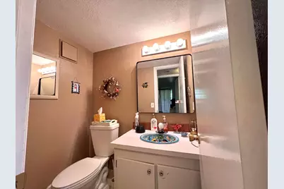 561 Durham T #T, Deerfield Beach, FL 33442 - Photo 13