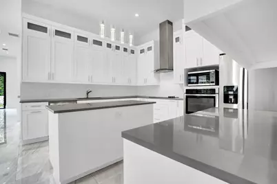 2517 Oceanview Avenue E, Delray Beach, FL 33444 - Photo 5