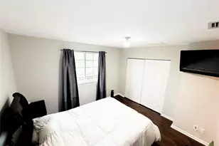 1421 NW 34th Way, Lauderhill, FL 33311 - Photo 23