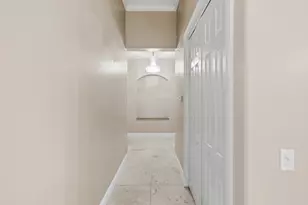 8480 Man O War Rd, Palm Beach Gardens, FL 33418 - Photo 9