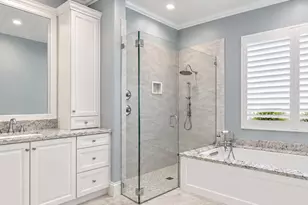 1121 Delray Lakes Dr, Delray Beach, FL 33444 - Photo 9