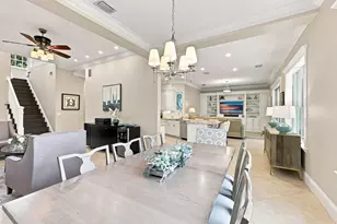 1121 Delray Lakes Dr, Delray Beach, FL 33444 - Photo 5