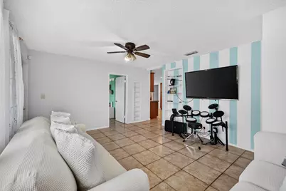 1501 NW 41st Street, Oakland Park, FL 33309 - Photo 9