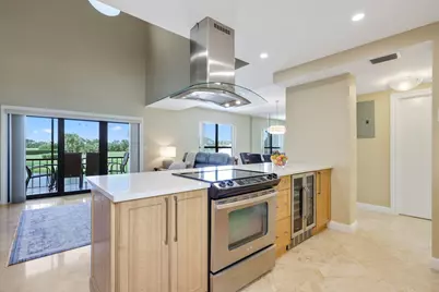 800 Greensward Court #203-I, Delray Beach, FL 33445 - Photo 5